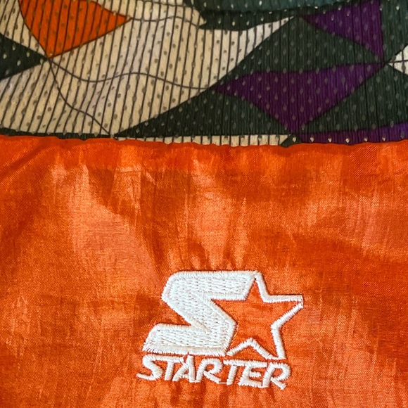 Beautiful authentic starter wind breaker coat from the 80s. - Picture 9 of 10